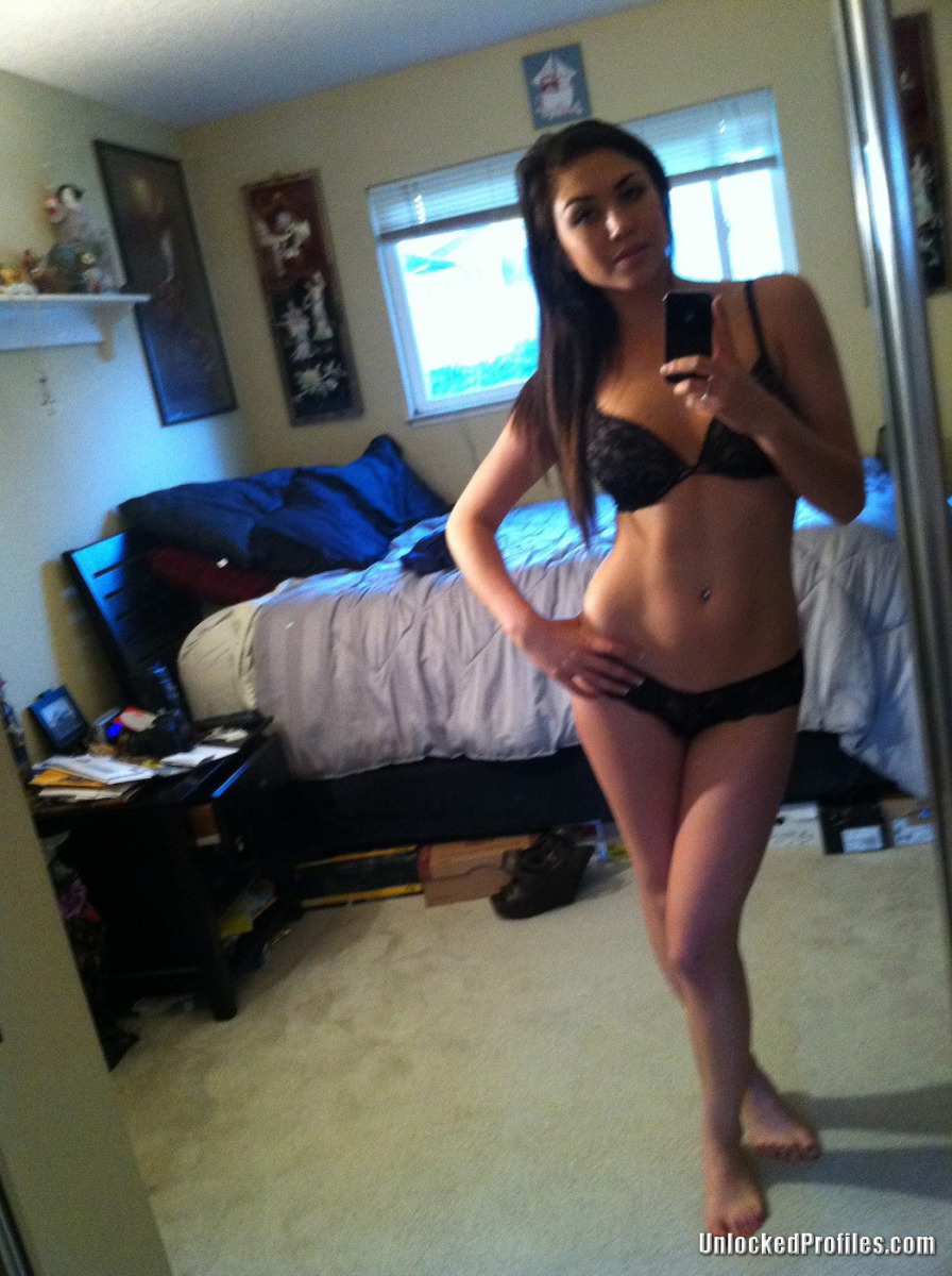 Mirror Selfies / Free Amateur Passport Free Teen Sex